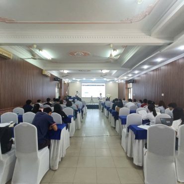 Các anh chị ghi lại kỷ niệm tại buổi tập huấn